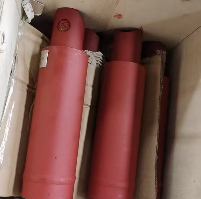 hatch cover cylinder